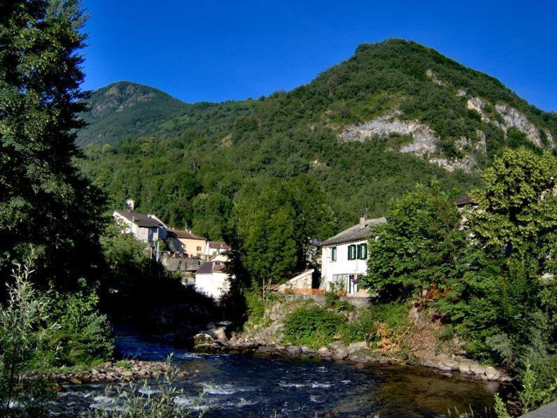 Gite Du Grand Taichou Luzenac Εξωτερικό φωτογραφία